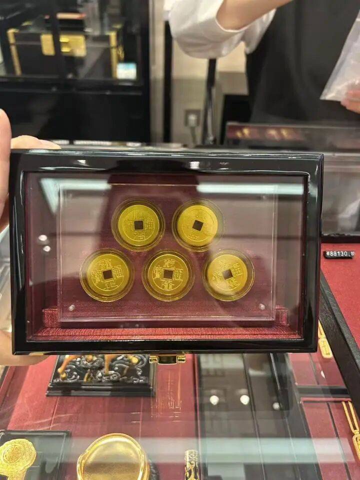 玻利维亚职业联赛_最高1克涨了525元玻利维亚职业联赛！又一黄金珠宝品牌宣布全线涨价