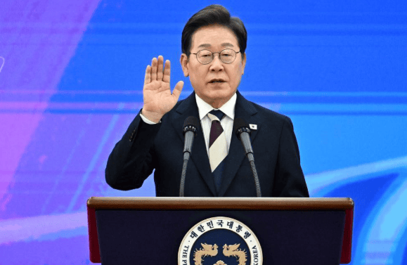 埃及超级联赛_要么出手对付中国埃及超级联赛，要么放弃领土，李在明登机返回韩国，临走前送中方15个字！