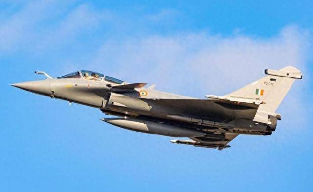 冰岛超级联赛_卡塔尔硬刚以色列冰岛超级联赛，36架阵风严阵以待：内塔尼亚胡必须上法庭！