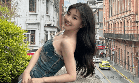 NBA篮球返水
_他俩没分手但被拍到吵架了NBA篮球返水
,吵得很凶......