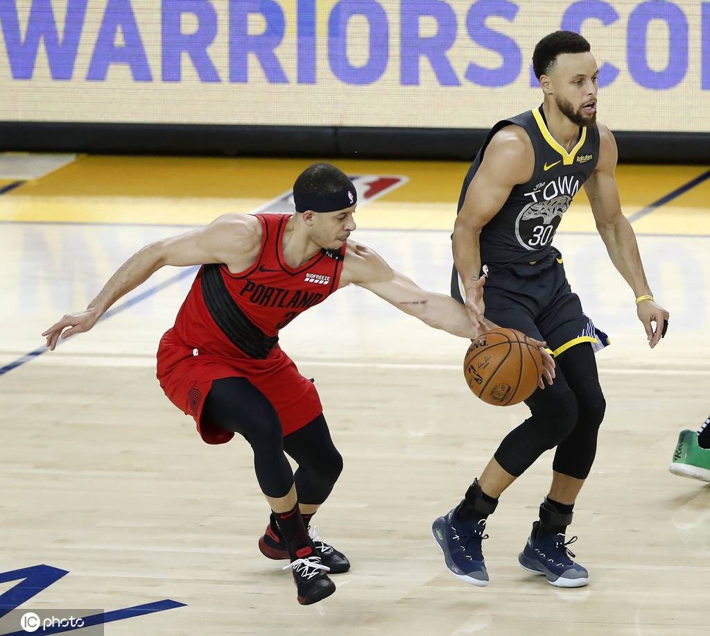 皇冠信用网需要押金吗
_勇士官宣裁掉赛斯-库里 预计两周后重新签回皇冠信用网需要押金吗
他