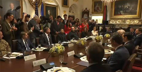 皇冠信用网出租代理
_特朗普调侃泽连斯基：我知道皇冠信用网出租代理
你不喜欢俄美白令海峡隧道的提议