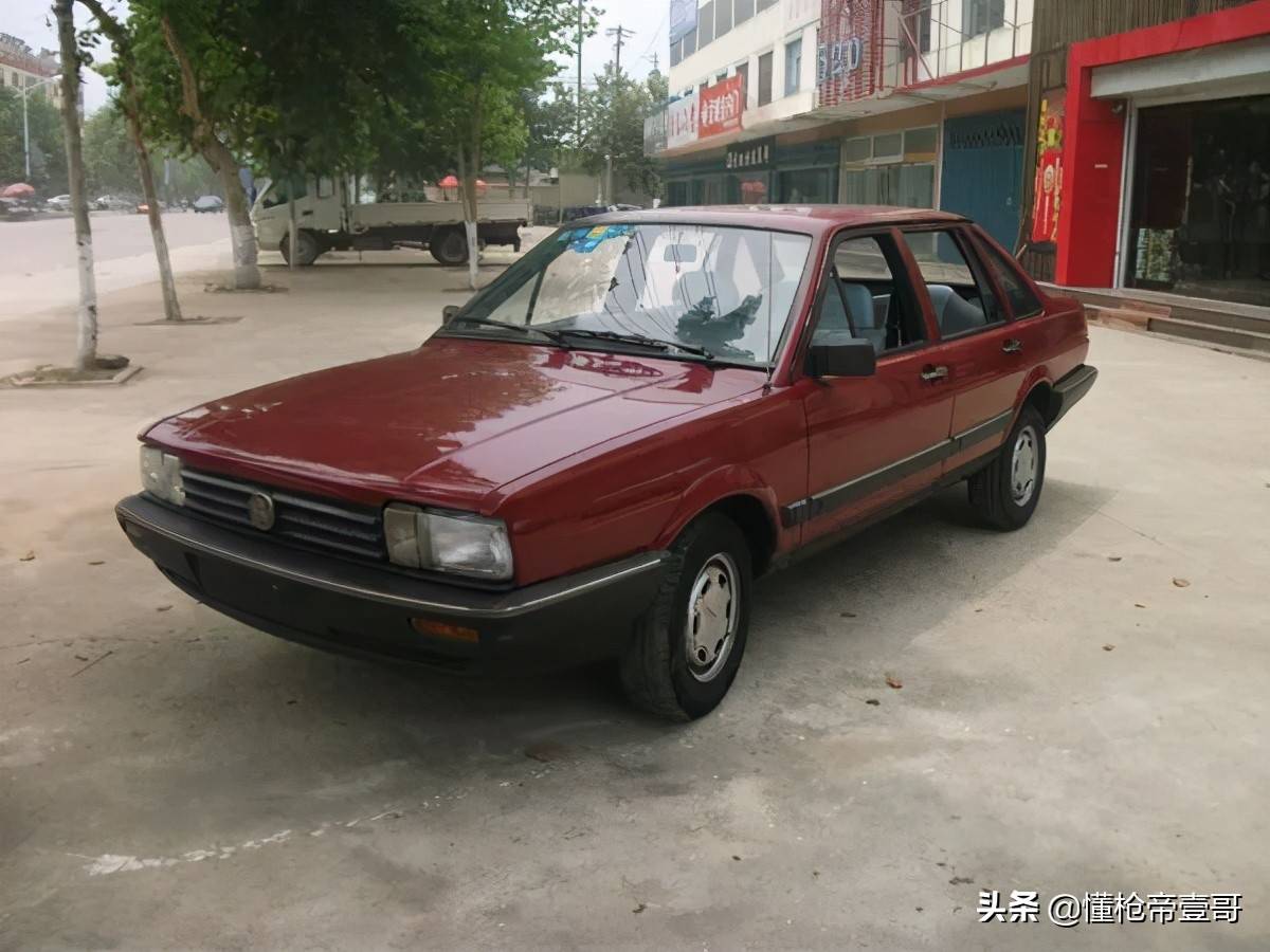 皇冠信用网在线申请
_无间道？山西警察中队长抢运钞车皇冠信用网在线申请
，被同事百发子弹乱枪击毙