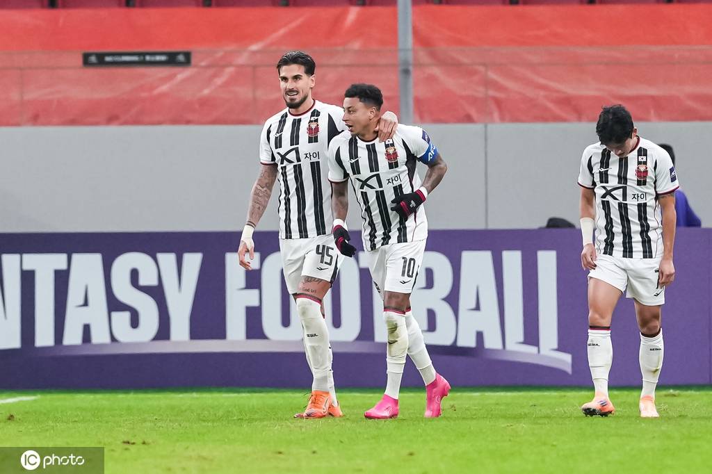 皇冠信用网如何申请
_继续垫底皇冠信用网如何申请
！亚冠-林皇2射1传维塔尔世界波 海港主场1-3首尔