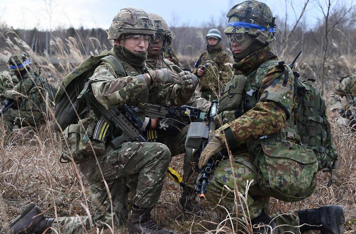 信用网怎么注册
_中日关系剑拔弩张之际信用网怎么注册
,英国不远千里为日本拱火,与自卫队演练联合夺岛!