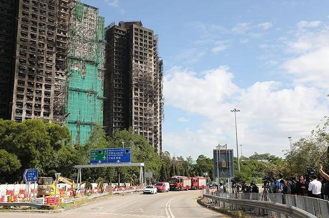 体斯輀必箭v克拉门扞国王
_香港警方以“误杀”罪拘捕15人体斯輀必箭v克拉门扞国王
，身份公布