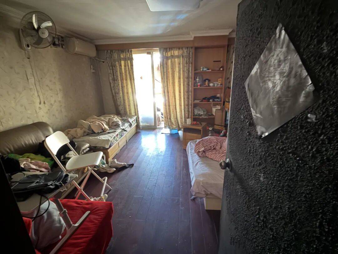 皇冠信用网申请_北京一小区21层发生火灾！同一户内相邻房间皇冠信用网申请，有人昏迷有人毫发无伤